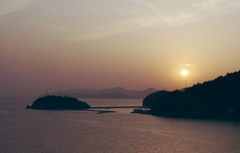 Naoshima_Japan_Art_Island_Benesse_Sunset